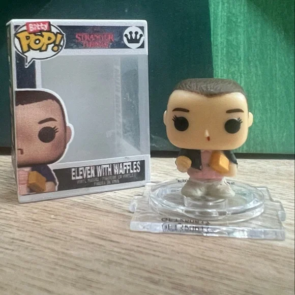 Funko Bitty Pop! Stranger Things Eleven with Waffles Figure - Picture 5 of 6